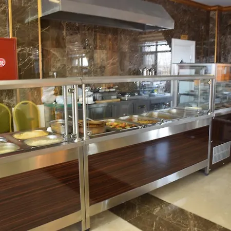 Hotel Iscetas 3*