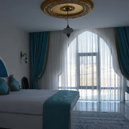 Hotel Iscetas 3*