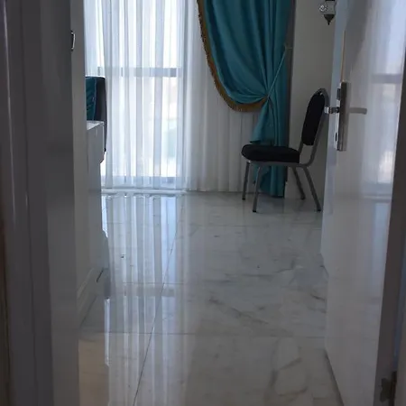 Otel Iscetas 3*